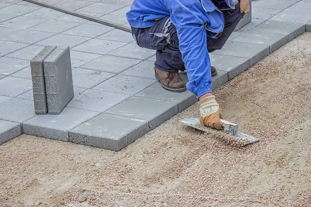 How to level dirt for pavers in Independence, MO